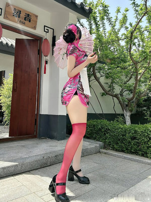 我与朋友的妈妈